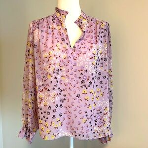 Beautiful lilac Ann Taylor floral blouse
